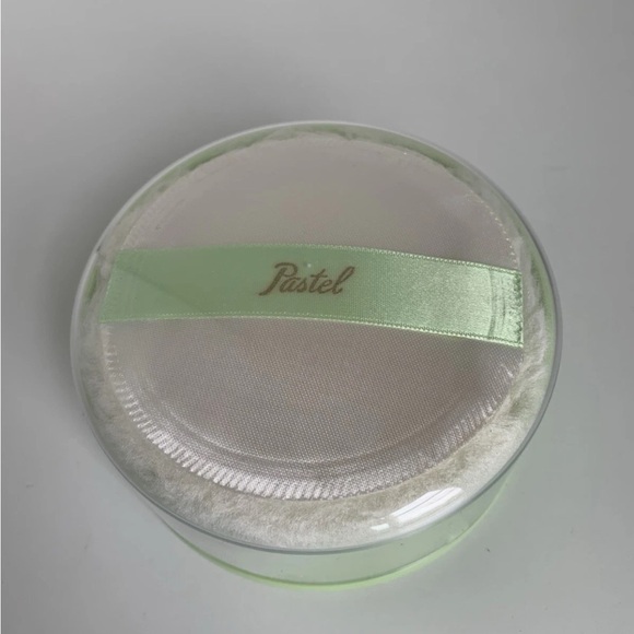 NOS Vintage Jafra Pastel Dusting Powder 3.5 oz New no
Box - Picture 1 of 3